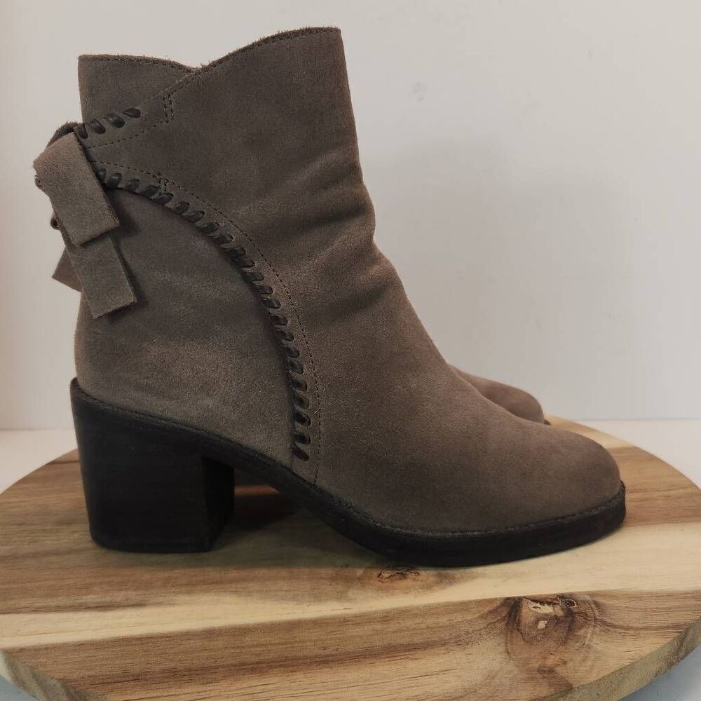 UGG Fraise Whipstitch Boot Womens Size 7 1018783